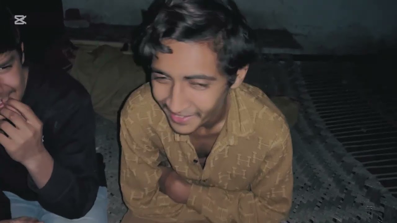 Ali kai aj khar ni ha bas hath lag jay ab sai 🤣