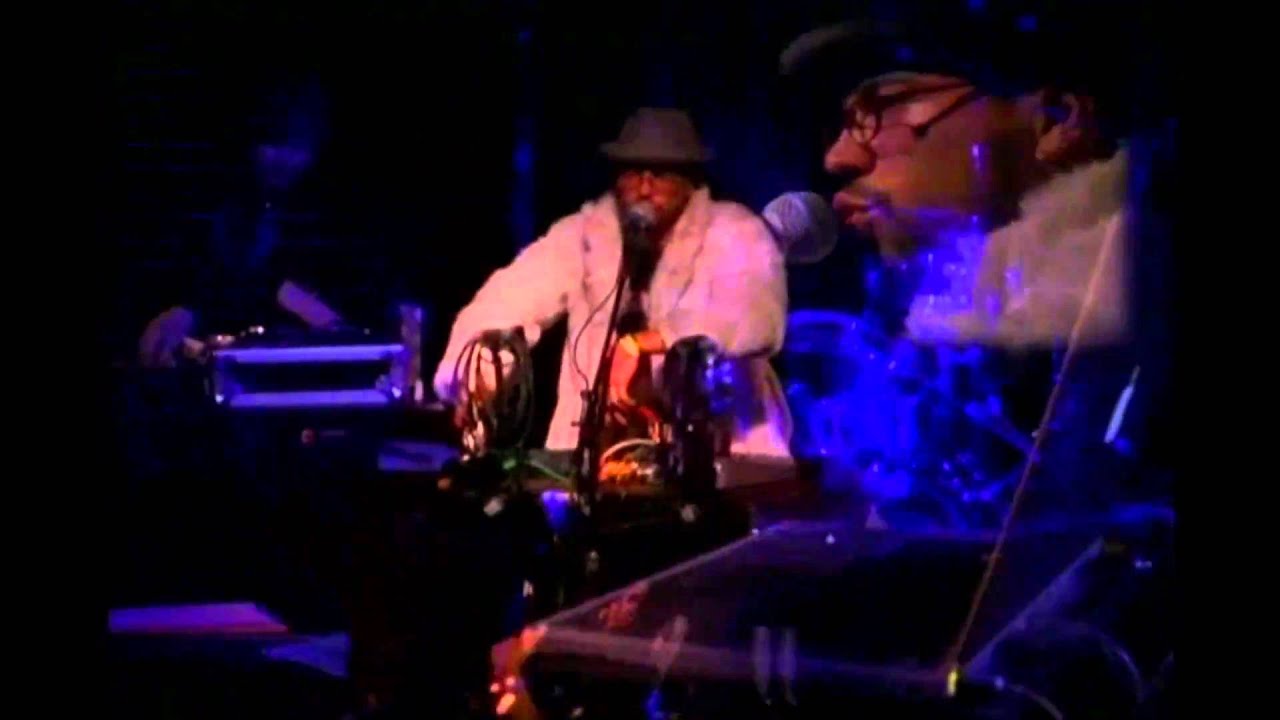 Doseone & Boom Bip - Mush tour 2002 (Live)