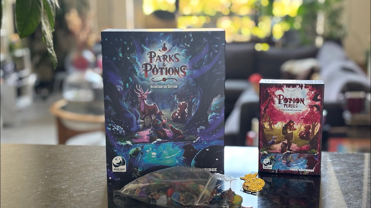 Unboxing PARKS & POTIONS by Chris Eastridge and Alan Gomes, from MOON SAGA WORKSHOP
