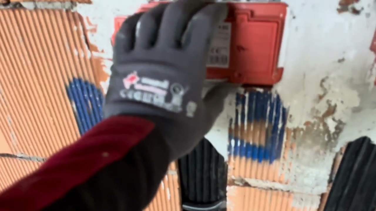 Cum se face o instalatie electrica profesionala în 2025