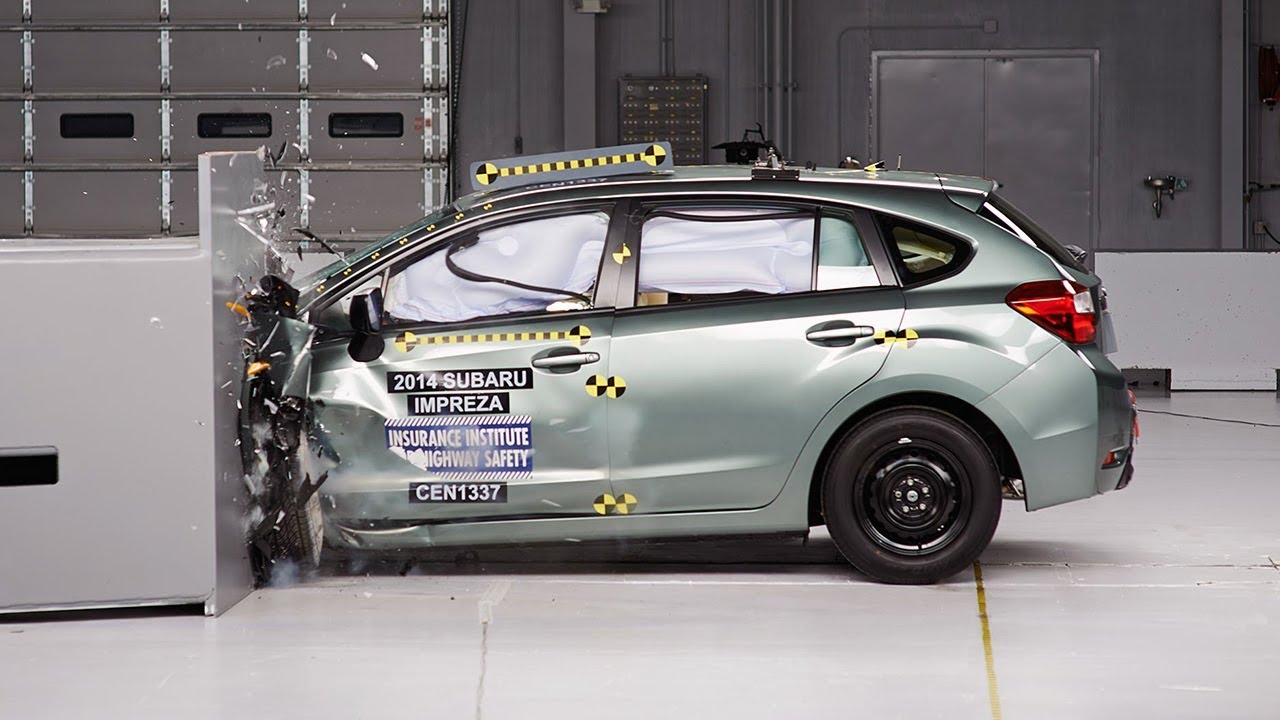 2014 Subaru Impreza driver-side small overlap IIHS crash test