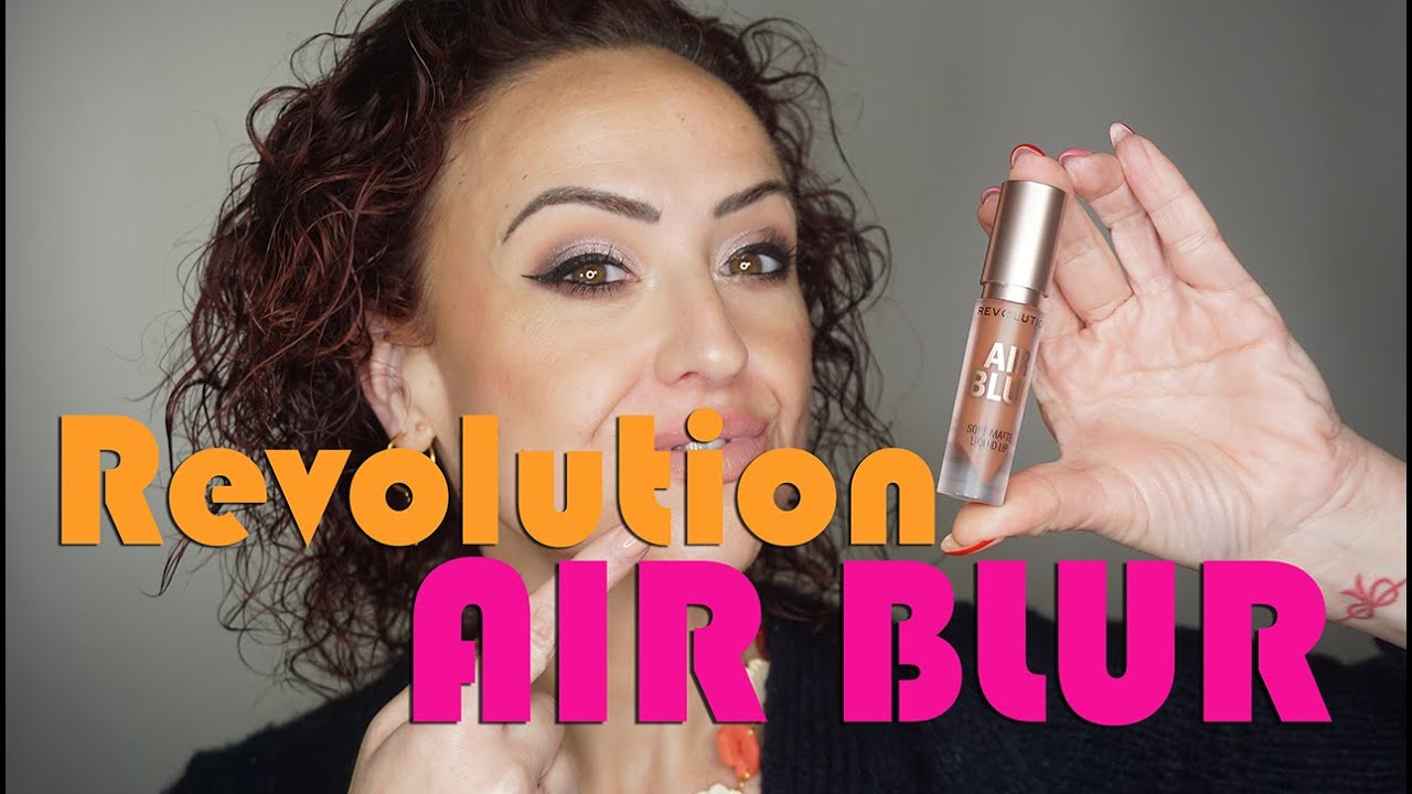 Labiales "AIR BLUR" (Revolution) || Review + Swatches + ¡¡A Prueba!!