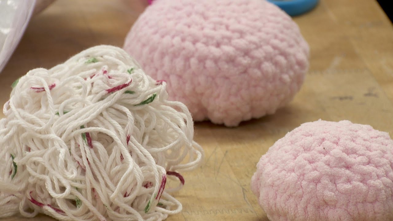 Wayzata West Middle School Starts Crocheting Club