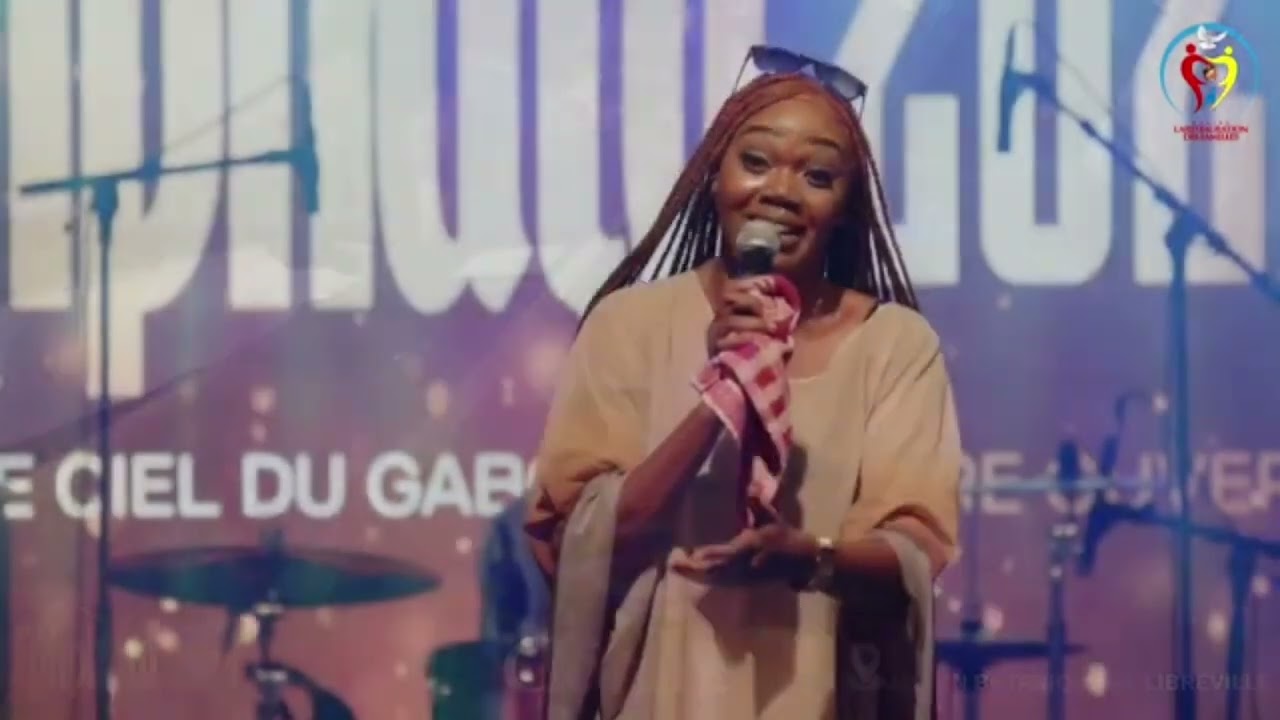 Aimée Frédérique  performance ephphata 2024 à Libreville.