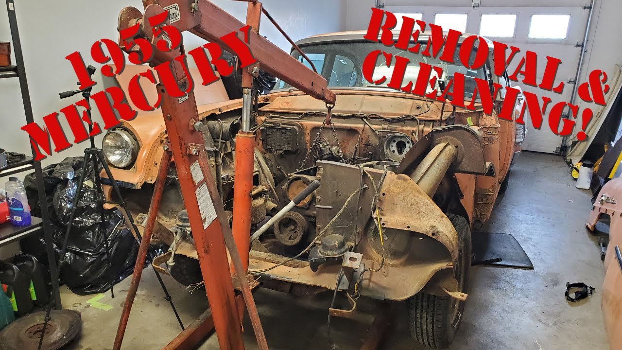 Pulling The Engine & Trans PLUS Pressure Washing!
