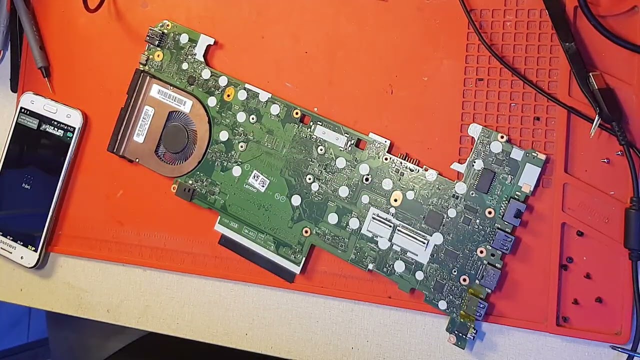 Thinkpad si e' schioppato .. alimentato da type-c ma qualcosa e' andato storto dal lato power jack.
