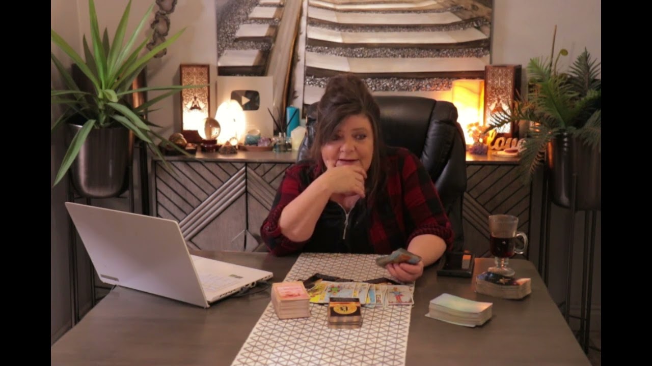 CAPRICORN FINANCIAL READ! LONG TERM INVESTMENTS, YOU MAY BE OFFERED A NEW JOB/POSITION,YOUR NEST EGG