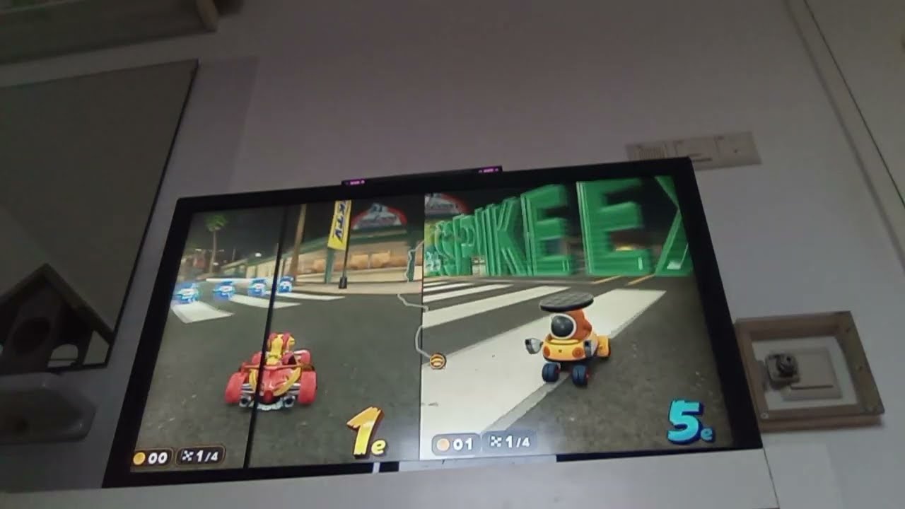 Mario Kart World: Peach Vs Rocky Wrench 