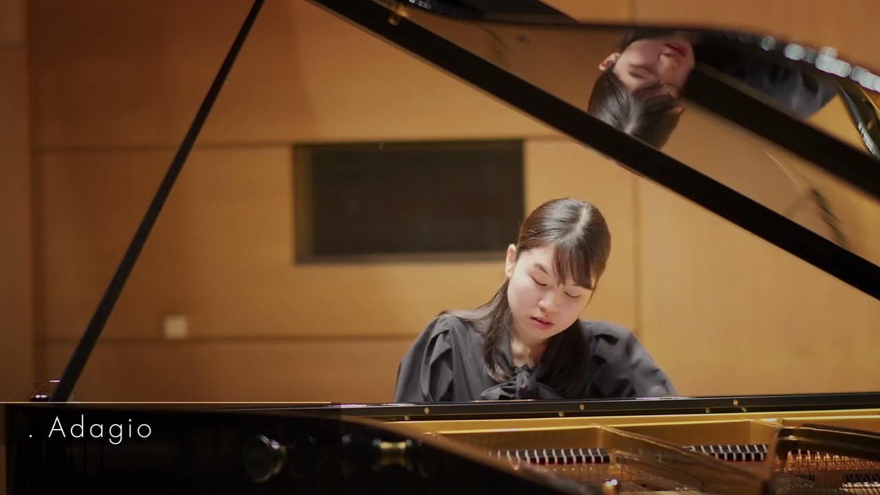 Ludwig van Beethoven: Klaviersonate Nr. 1 in f-Moll op. 2.1 - Rino Nakamura