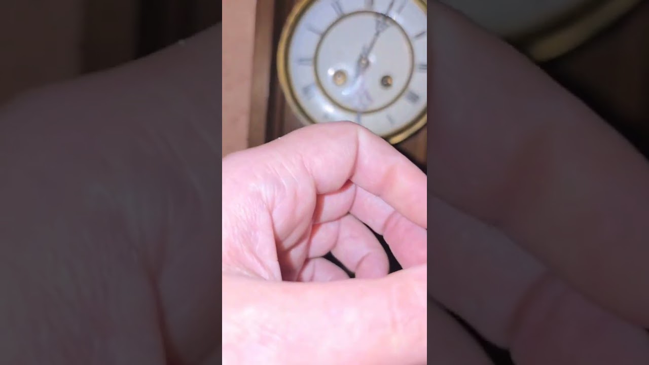 Regulator clock 