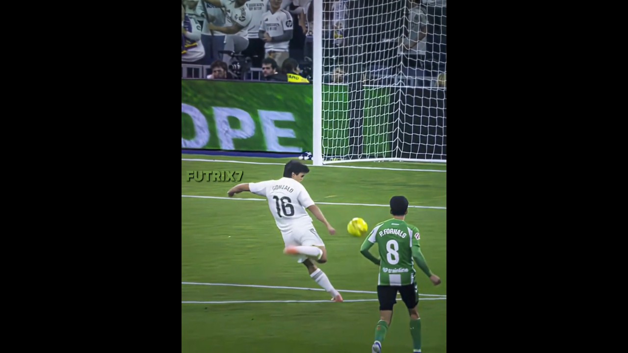 Gracia beautiful goal against Real betis🤩🥶