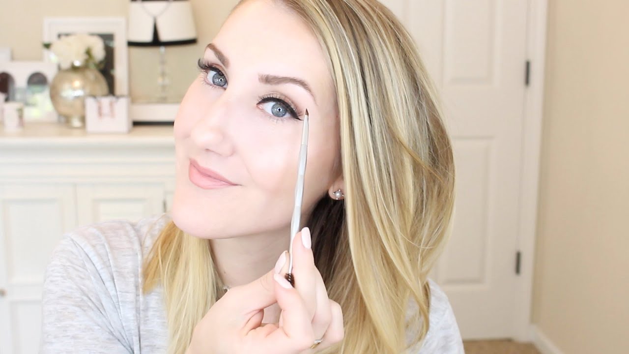 HOW I DO MY BROWS. & TOP PRODUCTS