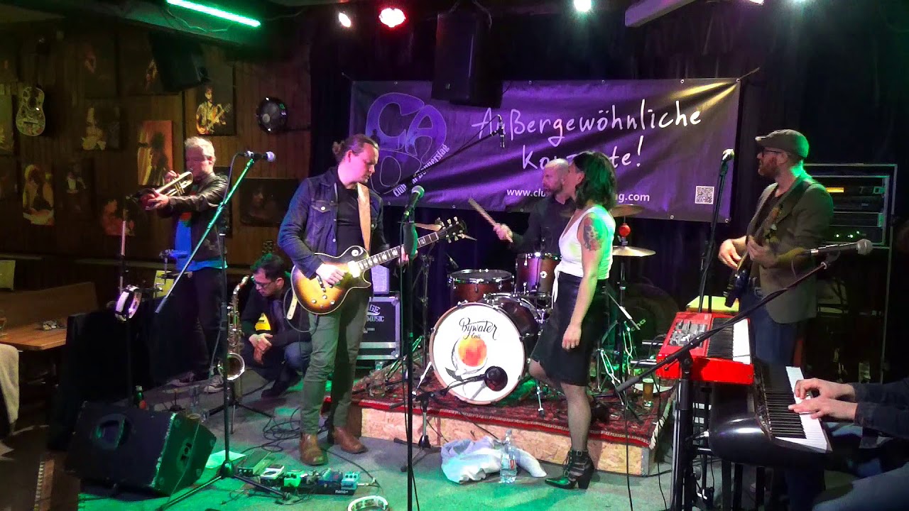 Bywater Call - Walk On By