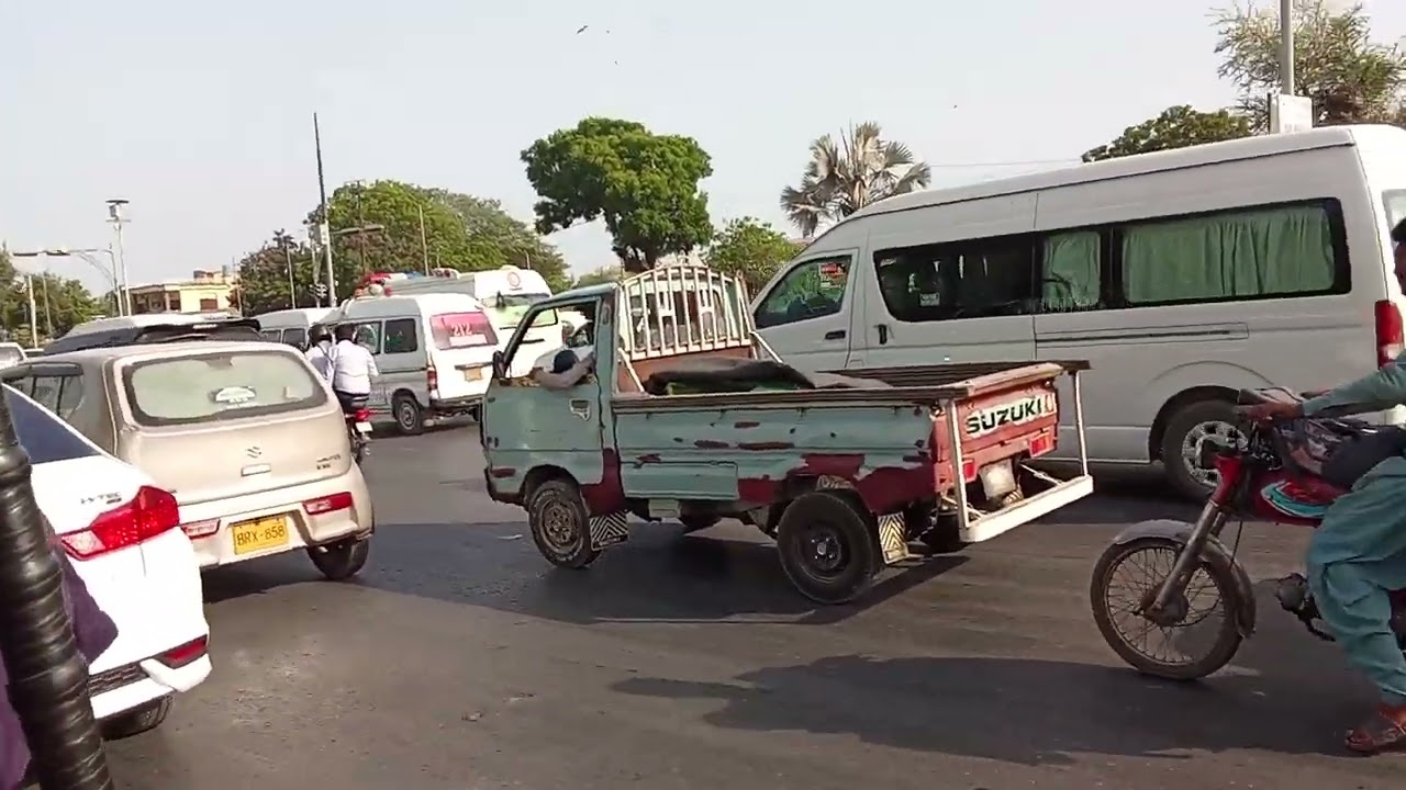 Pakistan 🇵🇰 Karachi May-8-2025, Kala pull to Qayoomabad chowrangi road tour | Karachi