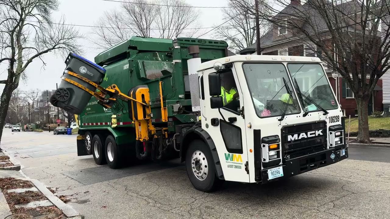 Post Xmas Garbage Trucks