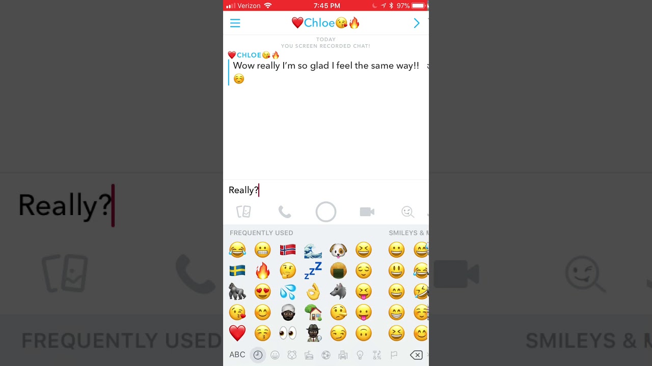 Asking my crush out on Snapchat(she said YES😁😁)