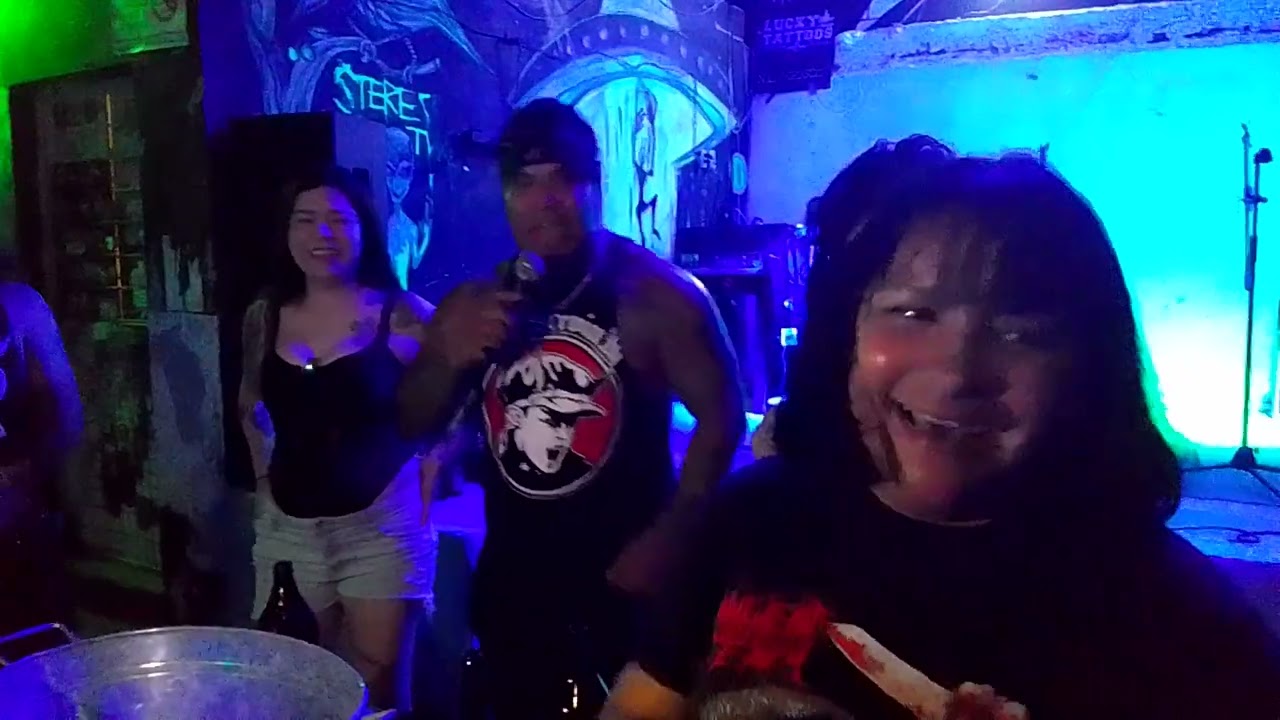 de rol por Monterrey en Betos bar el bar de Papa con Lizzy elizondo Esteban Laura 2