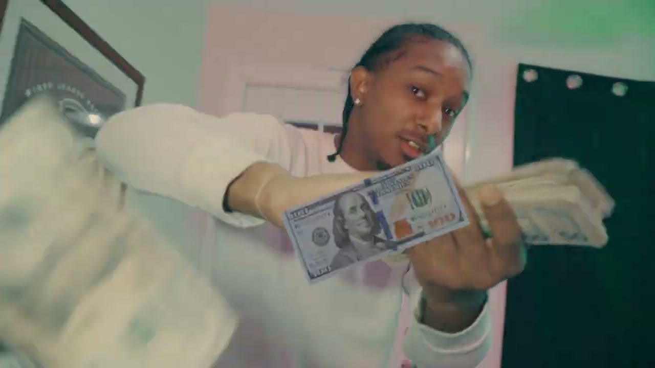 @1Generiza  - Mickydeezuh (Shot By @kingmilmiceus )