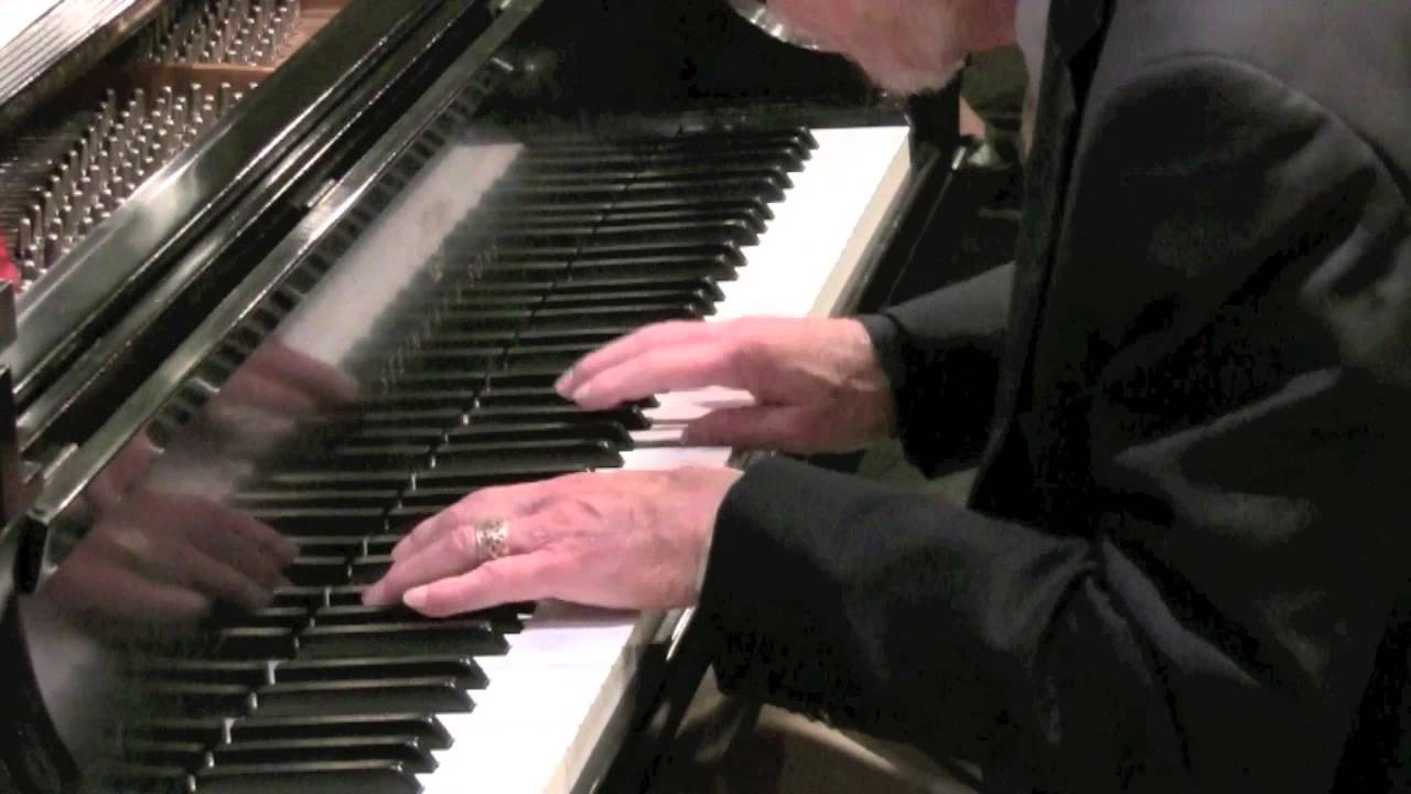 Beethoven's Piano Sonata op.109 in the style of Stravinsky