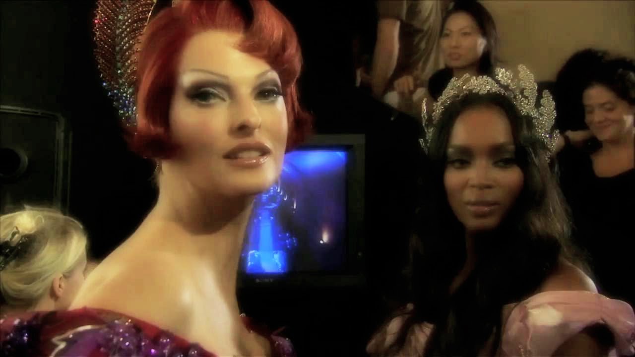 Christian Dior Haute Couture Fall/Winter 2007 | Backstage | EXCLUSIVE | HD