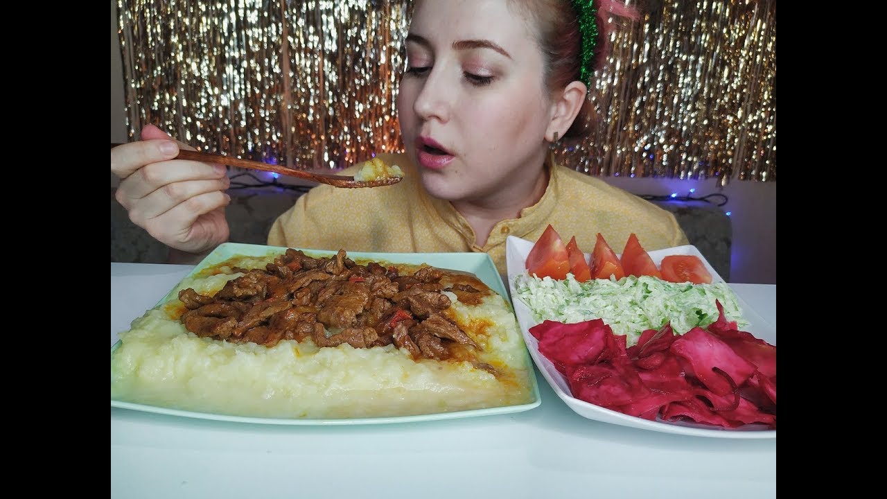 ГУЛЯШ ГОВЯДИНА КАРТОФЕЛЬНОЕ ПЮРЕ | GOULASH BEEF MASHED POTATOES  ASMR MUKBANG | eating show | 먹방