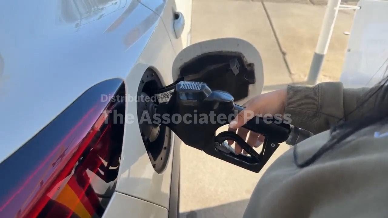 Oil and gas prices rise in US as Iran digs in with new leader