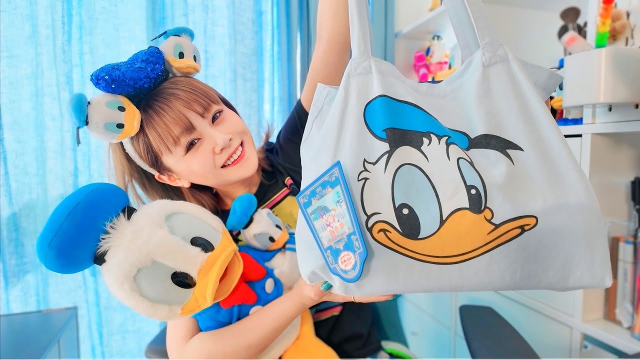 【バッグの中身】ディズニーパークに行く時のバッグの中身紹介！