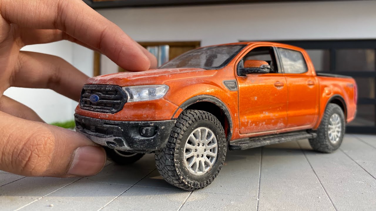 Распаковка литой модели пикапа Ford Ranger Mini | Внедорожники | Миниатюрные автомобили