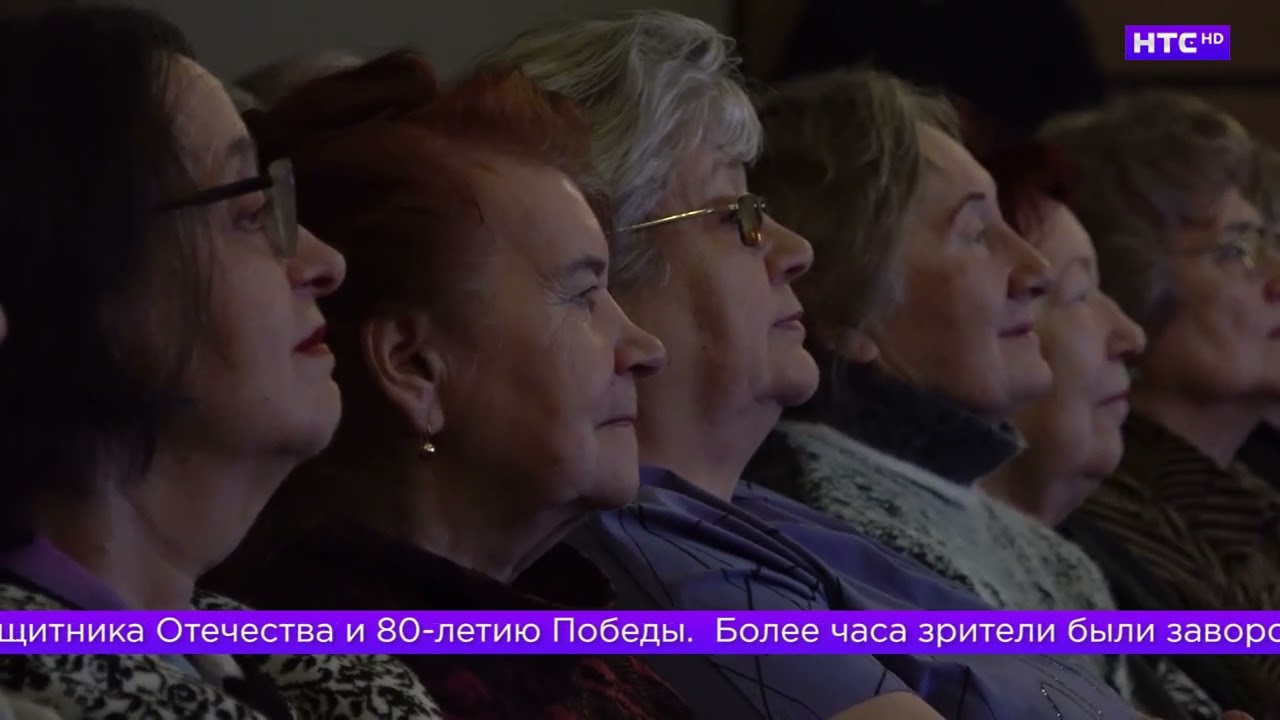 Уральский народный хор покорил ирбитчан патриотической программой