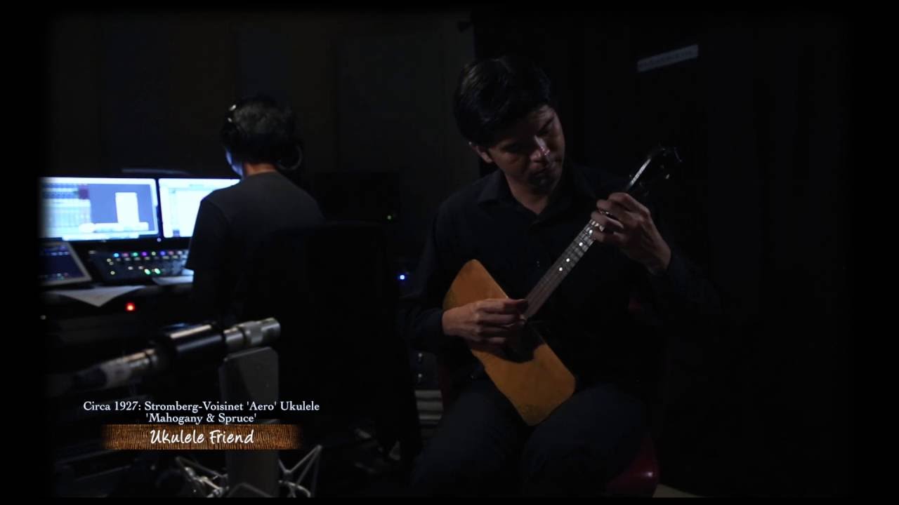 UKULELE FRIEND: Ian O'Sullivan and 1927 Stromberg-Voisinet 'Aero' Ukulele