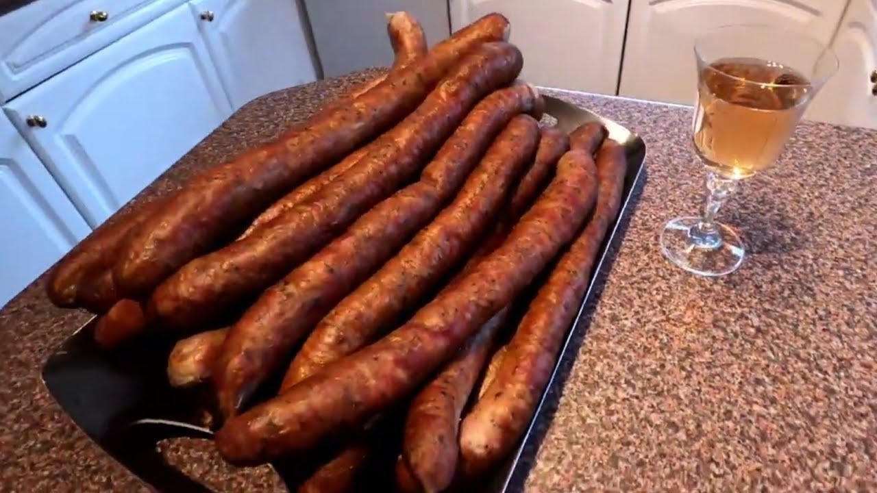 Odc. 47 Kiełbasa wędzona parzona i biała parzona. Pyszna na zwykłej soli kuchennej...