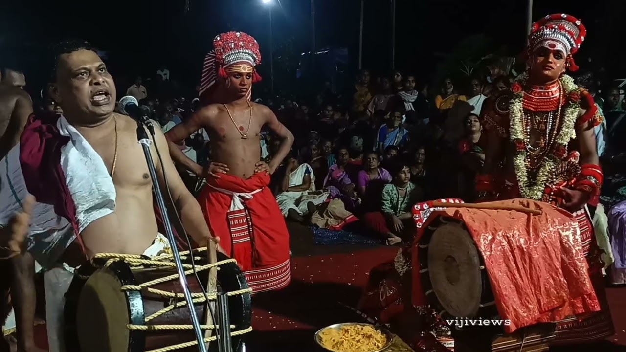മാക്കം
തോറ്റം
കടവങ്കോട്ട് മാക്കം
ഹൃദയഹരിയായ തോറ്റം പാട്ട്
മാക്കവും മക്കളും