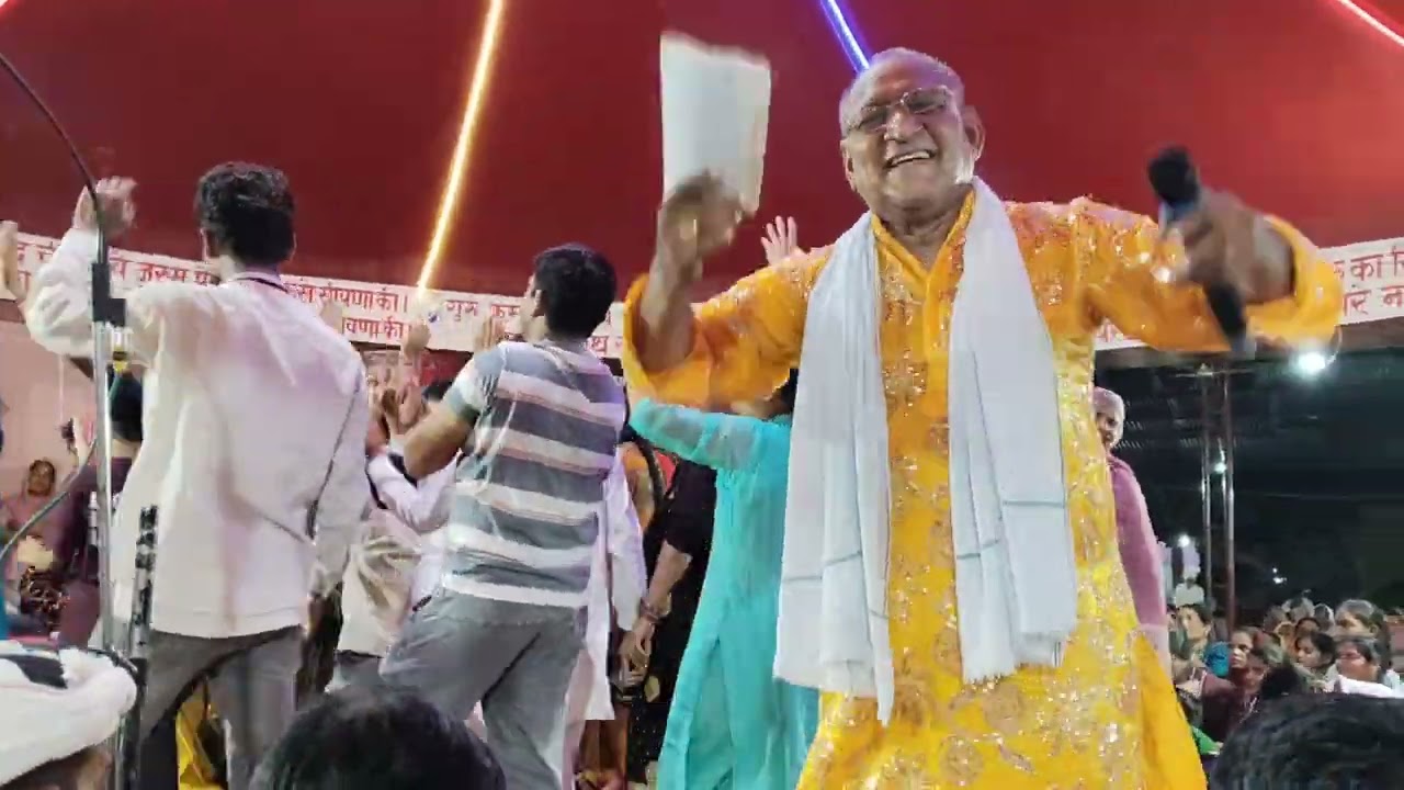 सेवादारी ने मोज कर दी