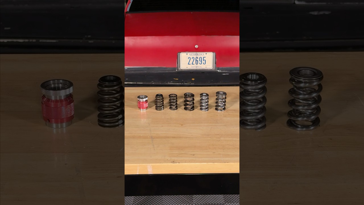 Single vs Dual Valve Springs - Valve Spring Basics #valvespring #enginetuning #camshaft #techtips