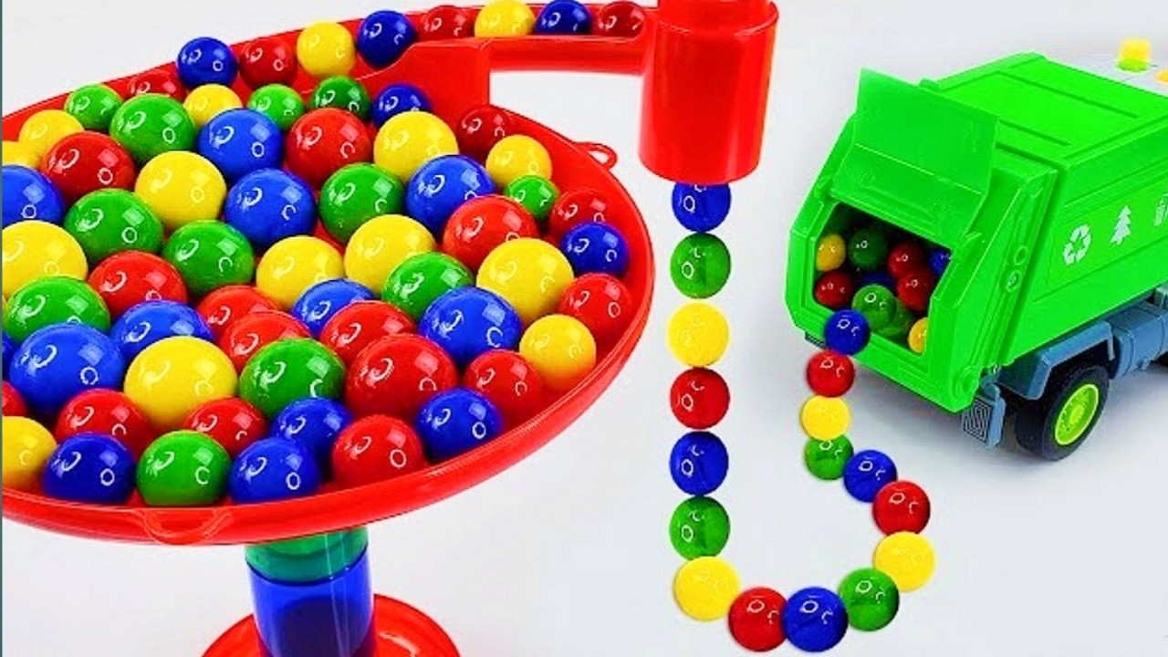 Marble Run Race ☆ HABA Slope & Retro Makita Truck, Garbage Truck, Excavator, Dump Truck, Ambulance