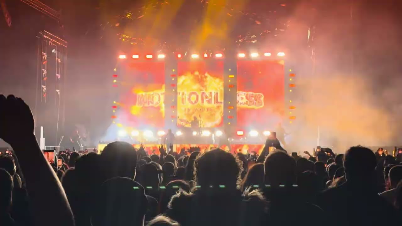 Motionless In White - Intro & Meltdown - Live at AO Arena 07/02/26