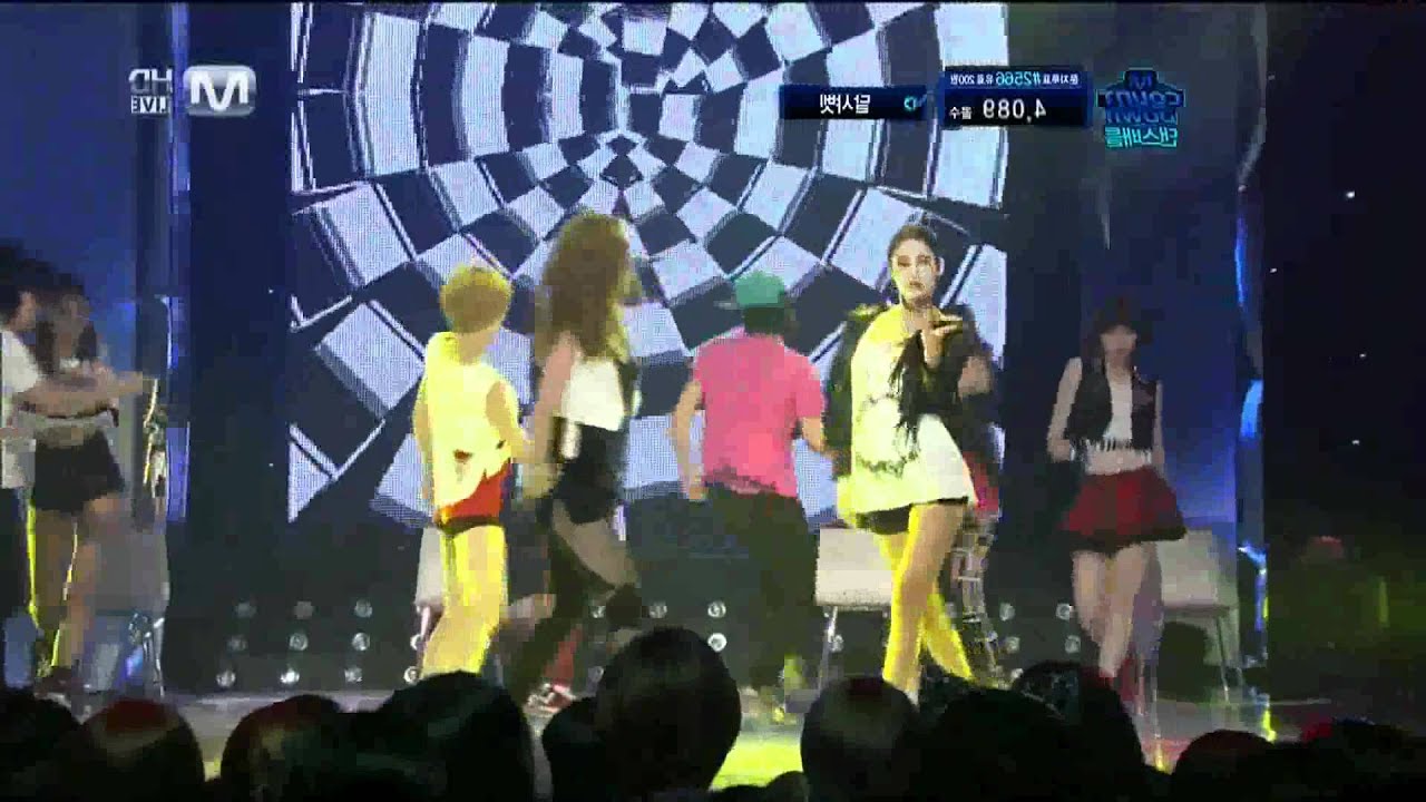 Destination + Womanizer + Party Rock Anthem   Nine Muses mirrored live