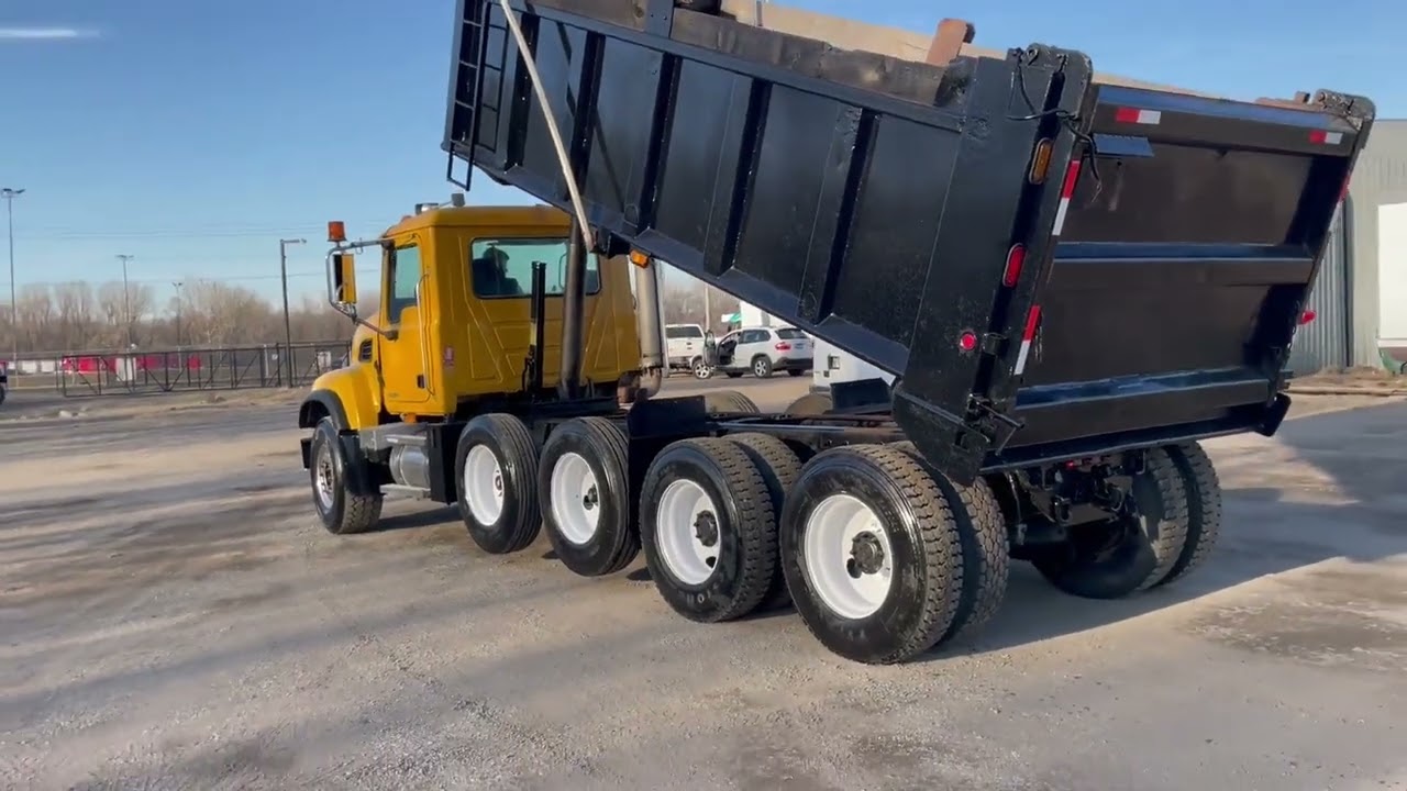 2005 MACK GRANITE CV713 For Sale