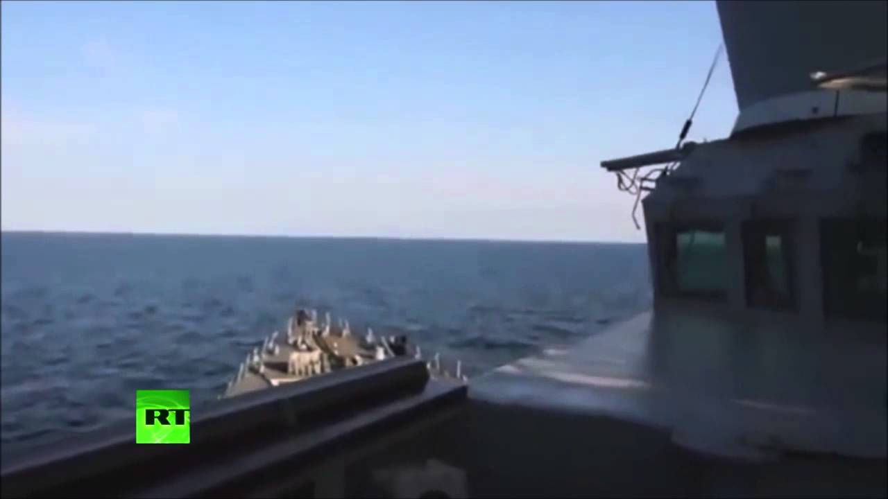 Russian Fly-By: Su 24 jets buzz US Navy ship in Baltic sea