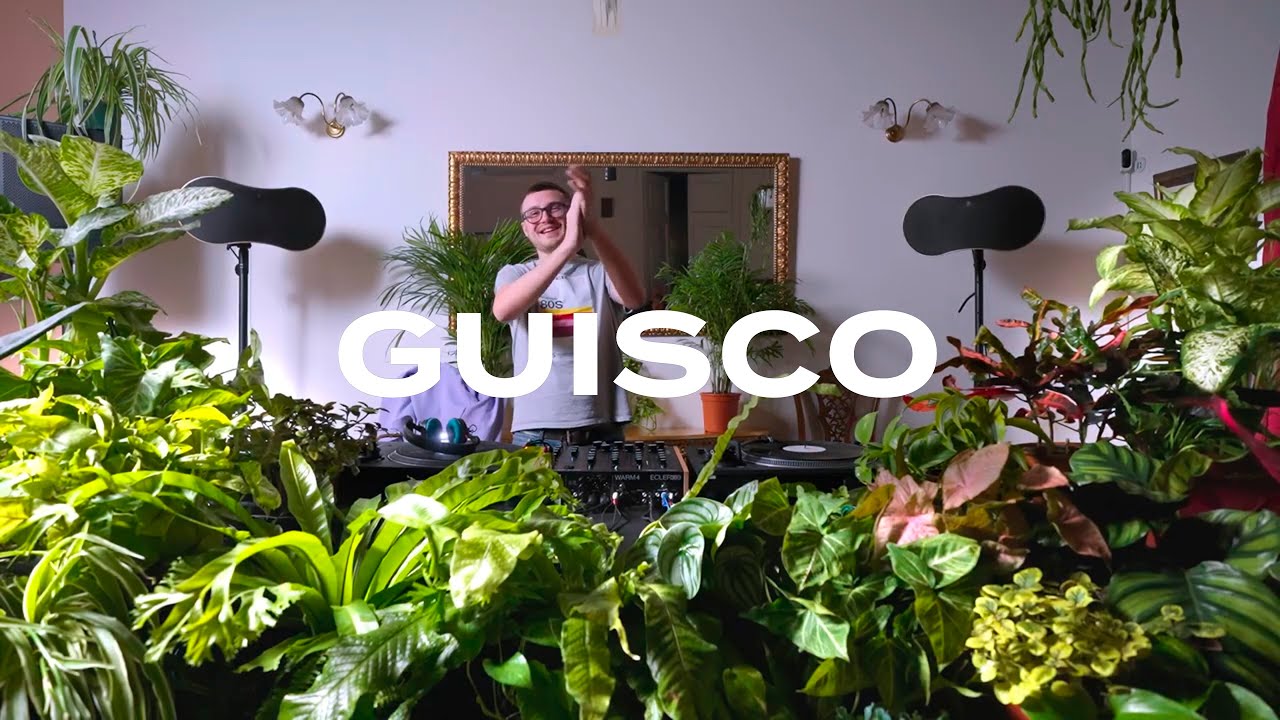 Electro house songs with plants by Guisco Vinyl Set at the Mansion, Barcelona