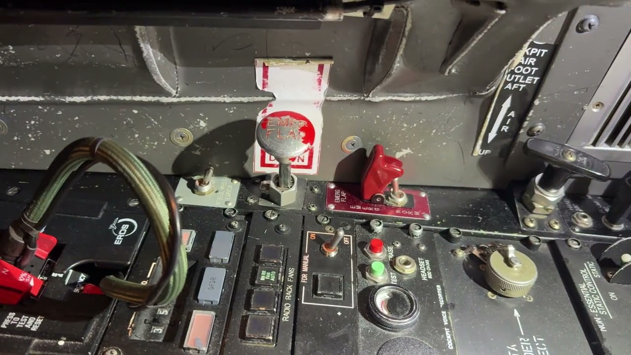 Using EMERGENCY FLAPS