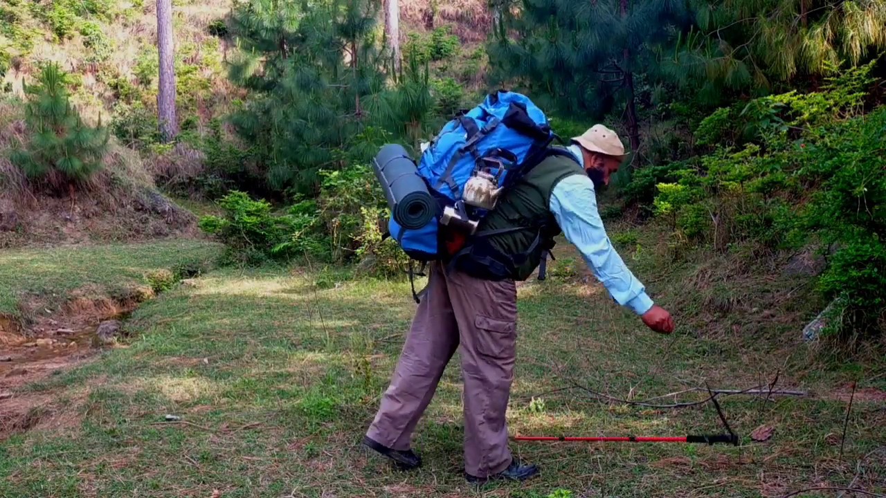 Solo Bushcraft/Survival Bushcraft Overnight Camping On The Mountain (Azad Kashmir) Mr Pakistani P-4