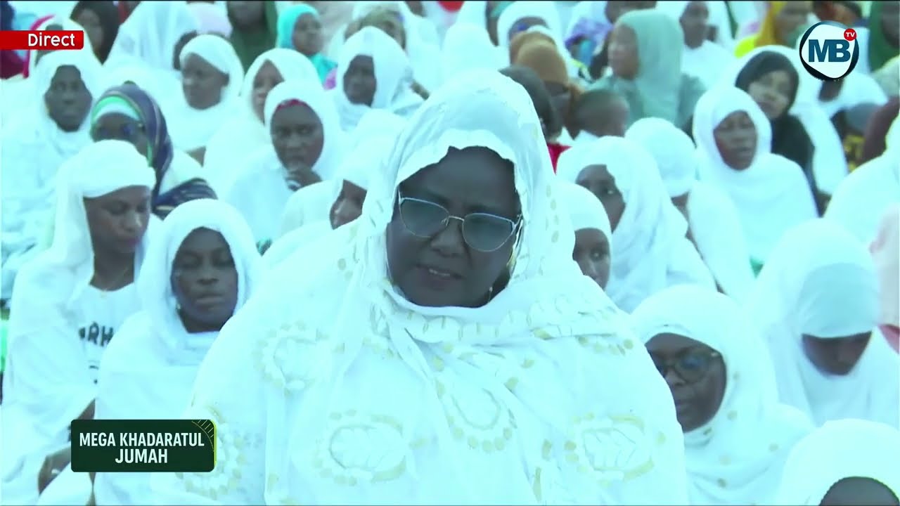 REVIVEZ LE MÉGA KHADARATUL JUMAH DE DAKAR SOUS LA PRÉSENCE DU KHALIFE CHEIKH MAHI NIASS