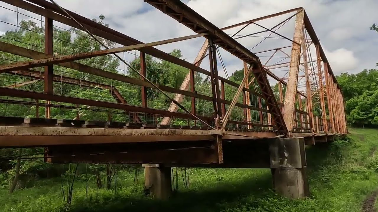 Taylor Park on Granger Lake Texas | Hoxie Bridge Haunting | COE (Corps of Engineers) Park and Camp