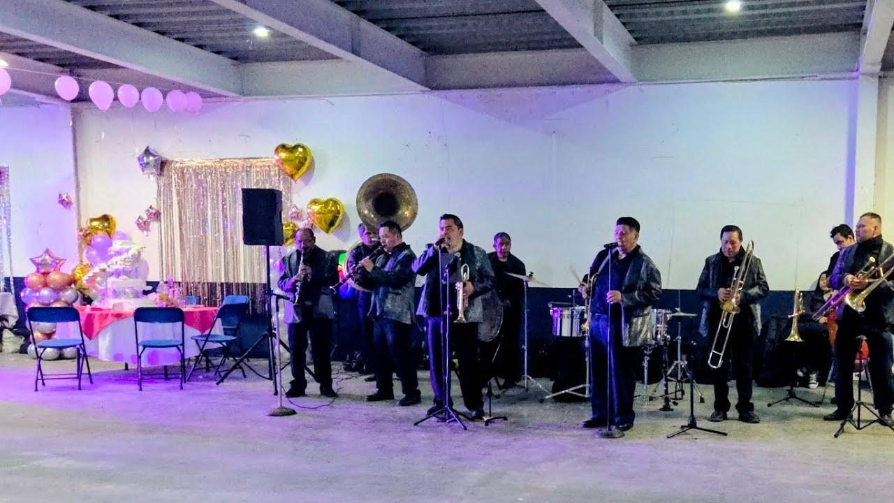 Suspiros - Banda La Grande de Cuajimalpa 