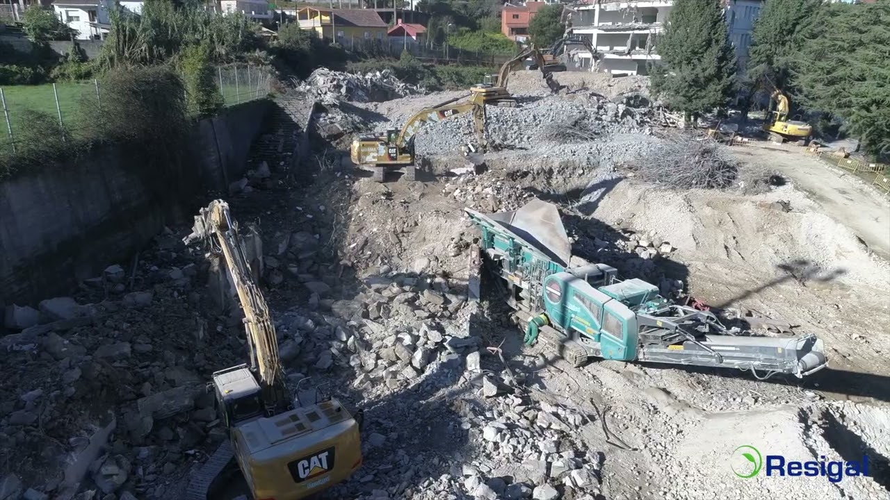 Demolición de la Etea de Vigo.