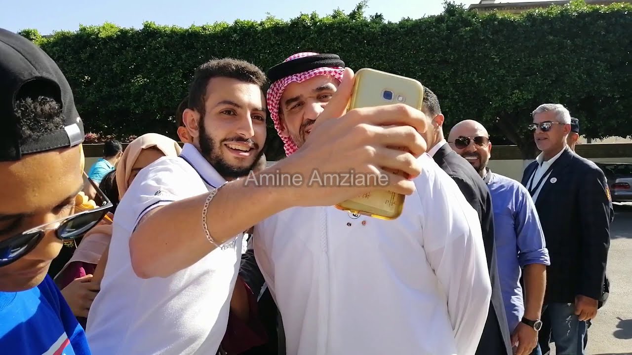الفنان حسين الجسمي و معجبين مغاربة تعامل اكثر من رائع - ‬‎FESTIVAL MAWAZINE 2019