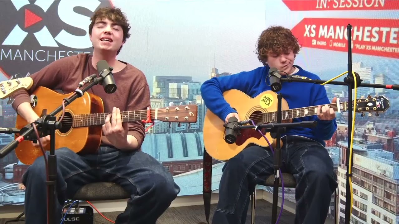 Arkayla in Session for XS Manchester performing 'Fortune Teller' and 'Not 19 Forever'