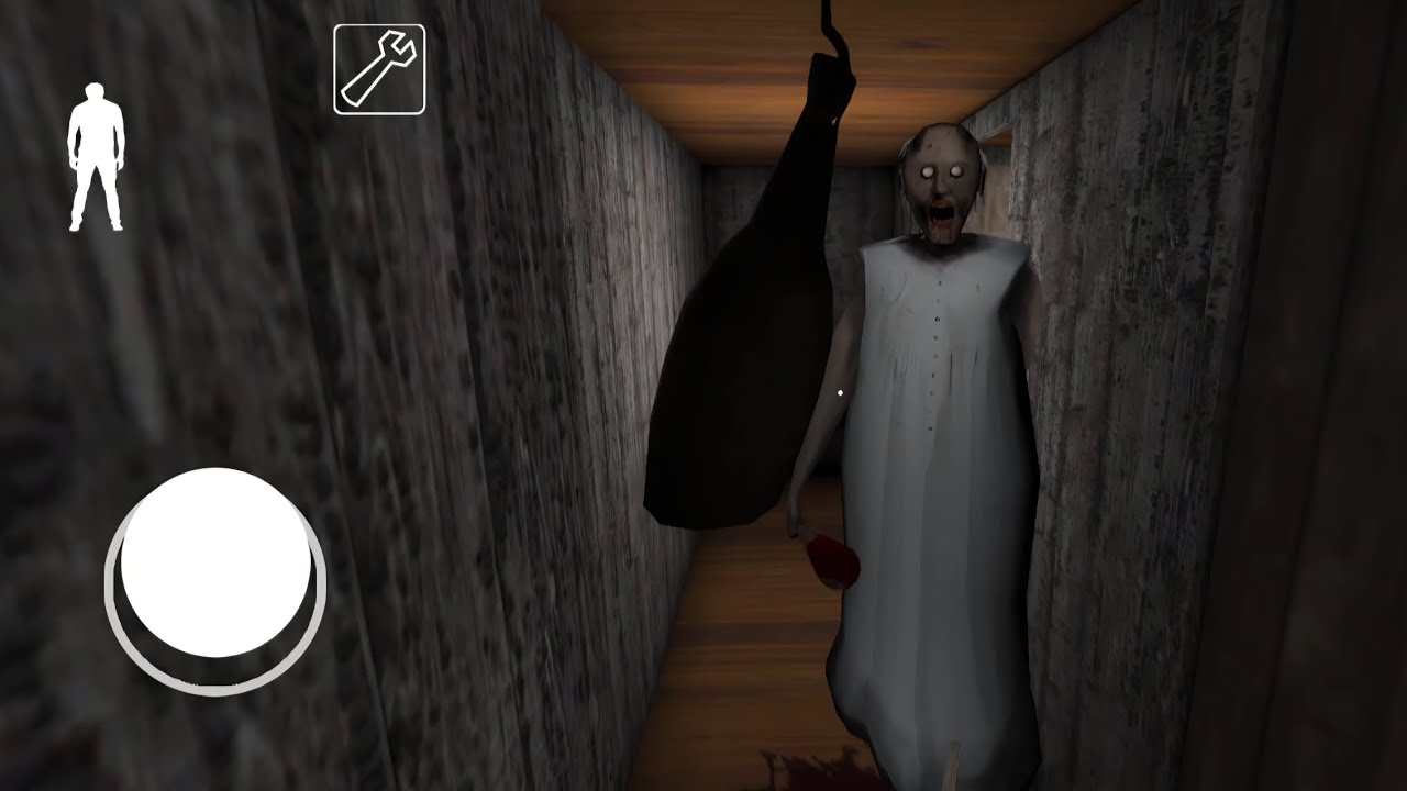 Contadoles la historia de granny mientras intento reunir los pedazos del recuadro en modo fasil