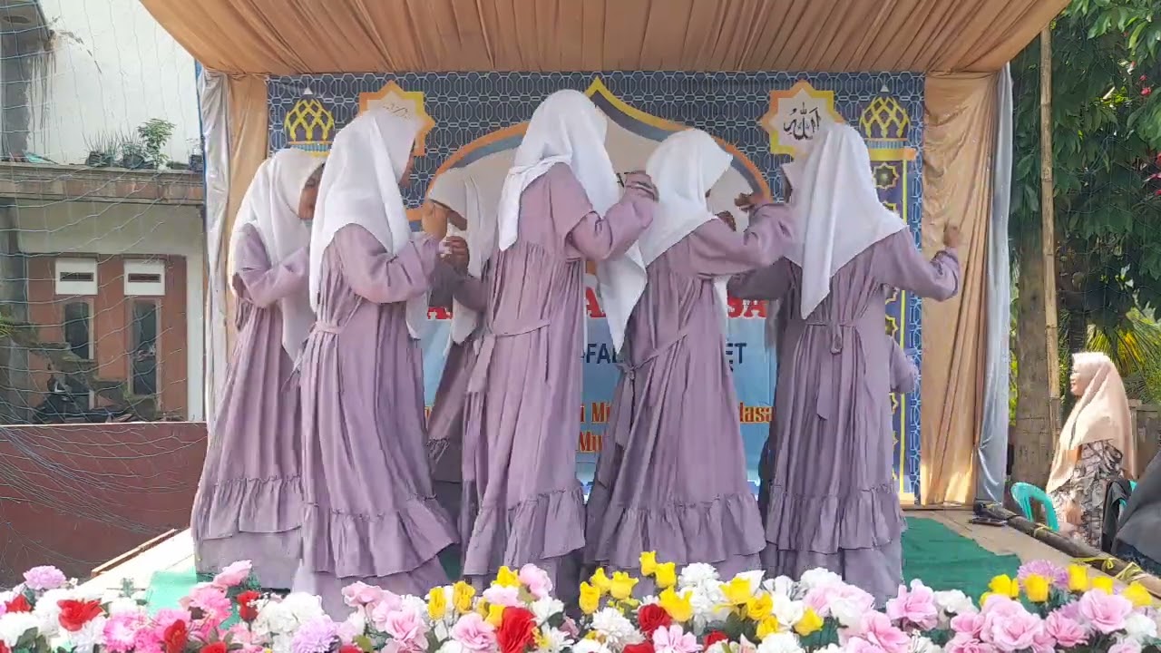 Guest Star Huwa Ahmadun